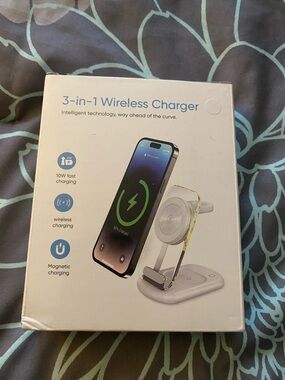 3-in-1 Wireless Charger Stand - White